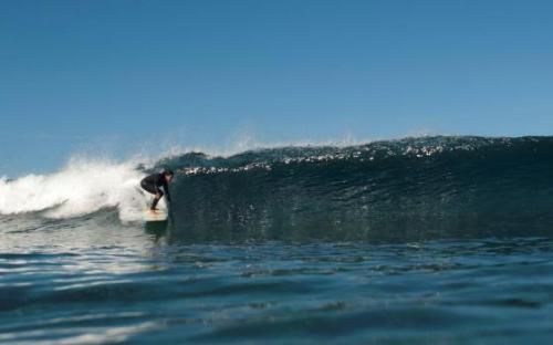 Surfing Fiji 2011.jpg