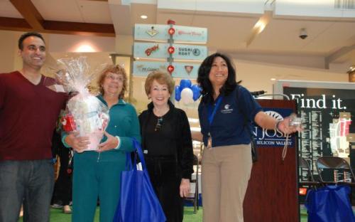 Winfield Oakridge Winter Walk and Health Fair for Seniors 2011.JPG